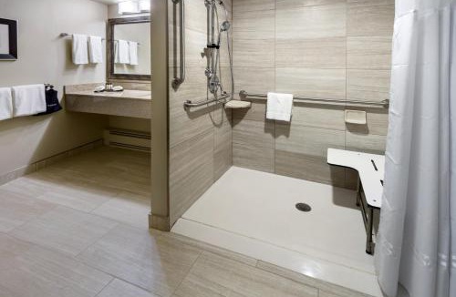 Kutzky Park Hotel | Aspen Select