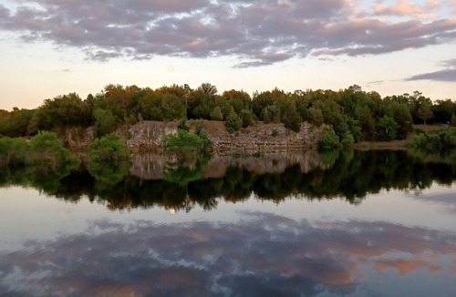 Branford RV Rental | Authentic Reconnection With Nature - Lakeside RV Camping in North Florida