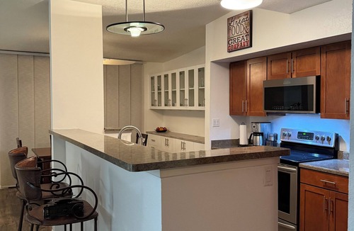 Sandia Heights South House | Balloon Fiesta Lair 3 Bedroom recently renovated Townhome.