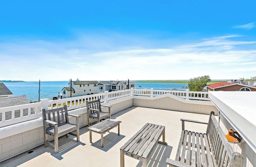 Ship Bottom House | Bayfront beauty! 4 bedroom home on the water with dock! Includes toys!