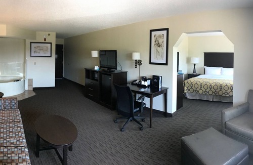 Richfield Hotel | Baymont by Wyndham Bloomington MSP Airport