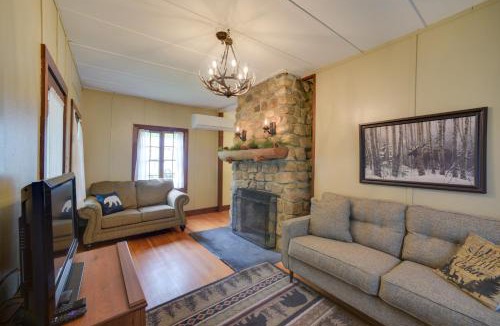 Speculator House | Beach and Kayaks Waterfront Cabin on Lake Pleasant!