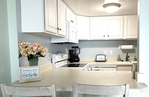 North Ocean City Condo | Beach Front with Amazing Views from Oceanside & Bayside