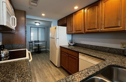 Clearwater Condo | Beachfront Sky High Views-14th Floor- Sand Key! Resort Level Amenities!
