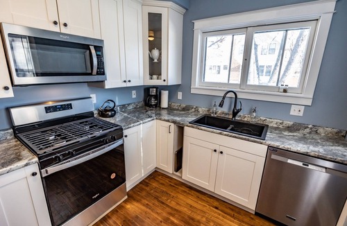 Midway House | Beautiful 4BR 2 bath Craftsman home, completely renovated, roomy, handy location