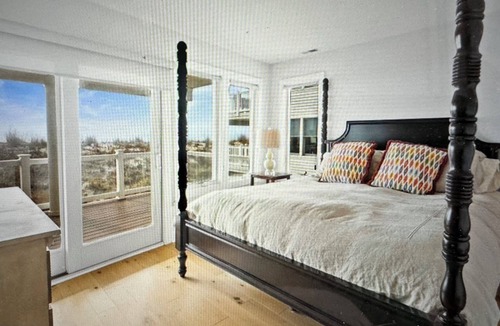 Surf City House | Beautiful Beachfront Home
