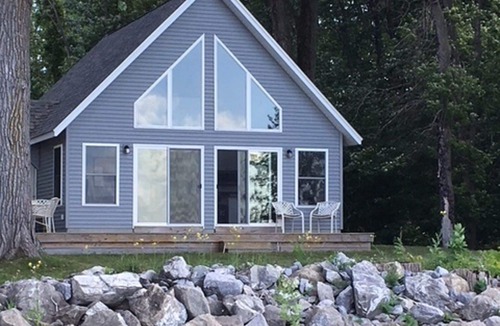 Swanton Cottage | Beautiful camp nestled at the end of a dead end road.