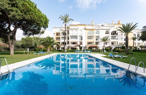 Cabopino Apartment | Beautiful frontline apartment