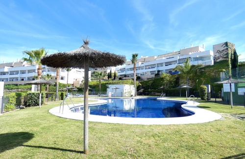 San Roque Apartment | BEAUTIFUL GOLF & BEACH APARTMENT WITH POOL AND PADDLE IN TERRAZAS DE ALCAIDESA