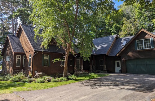 Crosslake Cabin | Beautiful lake home on Lower Whitefish, sauna at the lake, 5 min to Crosslake!