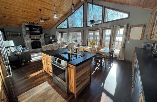 Luck House | Beautiful remodeled retreat on tranquil North bay of Bone Lake.