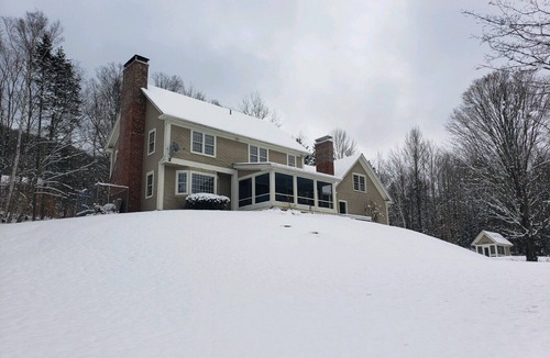 Stowe Hollow House | Beautiful ski House with Fireplaces and Mountain Views