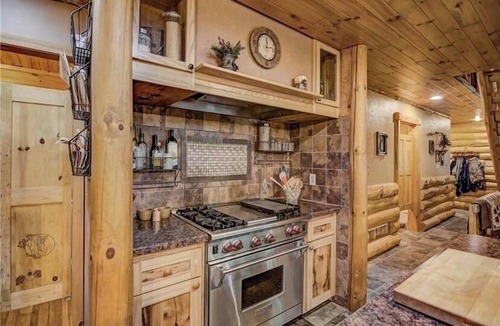 Trego House | Beautiful spacious secluded log home located feet from ATV/snowmobile Trails