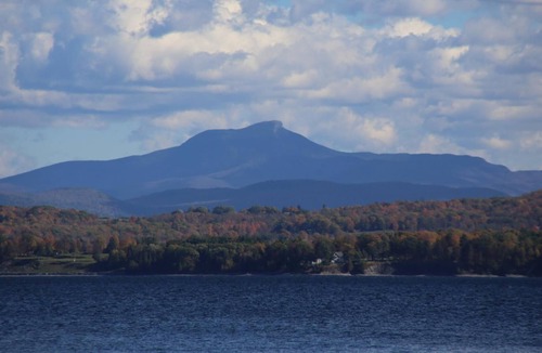 Willsboro House | Beautiful Views from this Spacious 5 Bedroom Home
