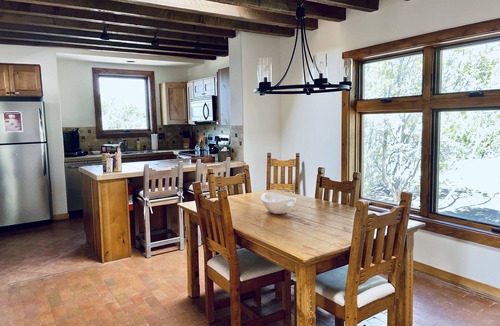 Nambe Pueblo Condo | Beautiful Views, Privacy, next to Four Seasons, 10 min to Plaza, nice decor