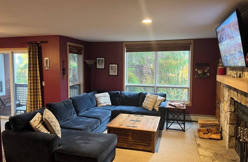 West Dover Condo | Beautifully Renovated Condo True Ski-on/Ski-off convenience