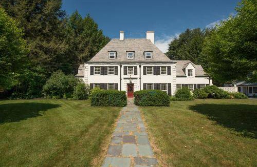 Brattleboro Bed & Breakfast | Bed and breakfast ∙ 3 guests