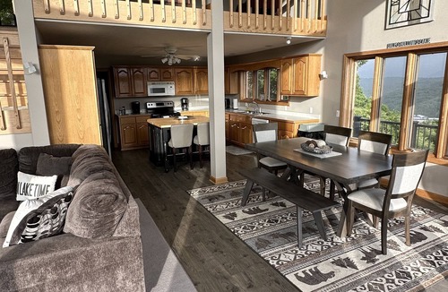 Byrdstown House | Best View and Location on Dale Hallow Lake! Very Private and Beautiful.