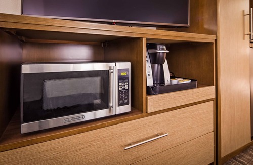 Hudson Hotel | Best Western Plus Hudson I-94
