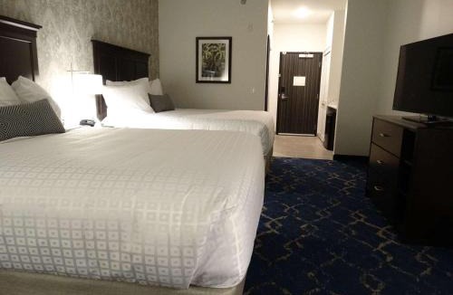 New Richmond Hotel | Best Western Plus New Richmond Inn & Suites