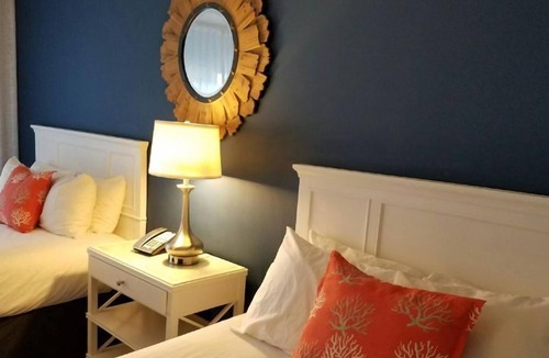 Marathon Resort | Better Choice for your Vacation! 3 Pet-friendly Units, Pool, Tennis Courts
