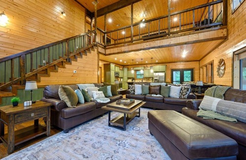 Broken Bow Cabin | BirchSquatch · Heated Pool: Putt-Putt, Gameroom, Playset, Sleeps 24!