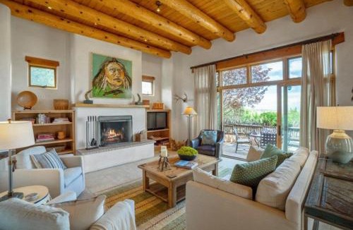 Tesuque House | Bishop`s Lodge Villa 38m