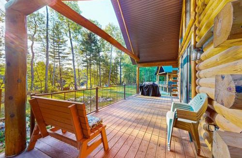 Tomahawk House | Black Bear Cabin