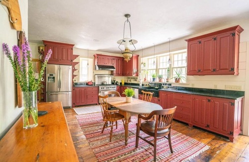 Highland House | Black Walnut Tree Farm: 50-Acres + Private Pond