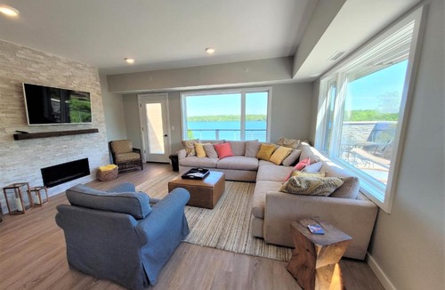 Traverse City House | Boardman Ridge Penthouse Close to Town