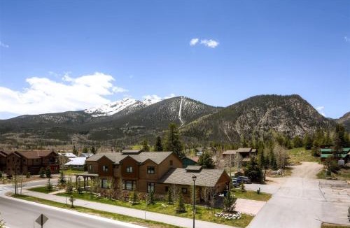 Frisco Apartment | Boulevard Bend P2