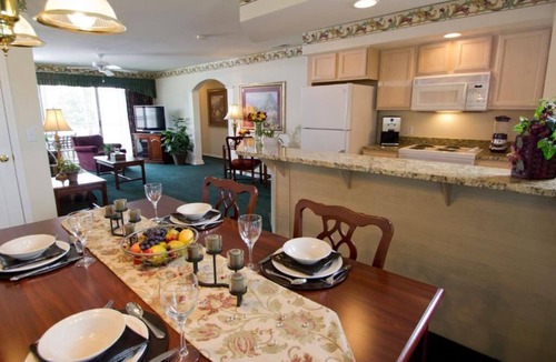 Table Rock Villa | Branson | Family Lake Retreat | Pool + Lake | 2BR