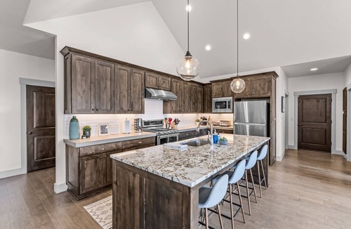 Alfalfa House | Brasada Ranch Elegance | Hot Tub| Bocce| Ping Pong