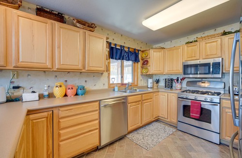 Minong House | Bright Minong Vacation Rental on Little Sand Lake!