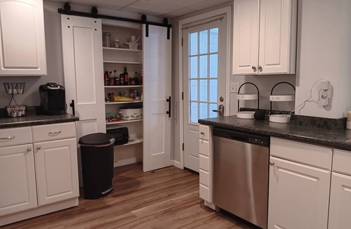 Dalton Apartment | Bright, relaxing 2-story built in 1843, with WiFi & smart TVs in charming Dalton