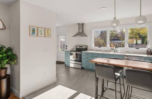 South End House | Bright South End Home