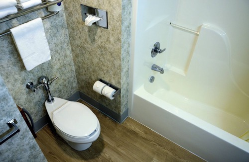 Allegan Hotel | Budget Host Inn