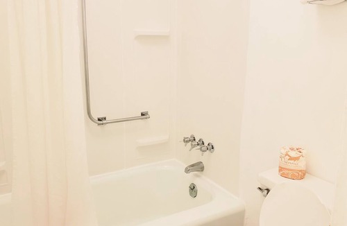 Sheridan Hotel | Budget Inn Express