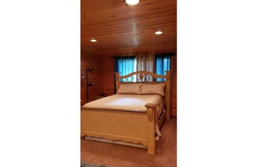 Maplewood House | Cabin home lodge!