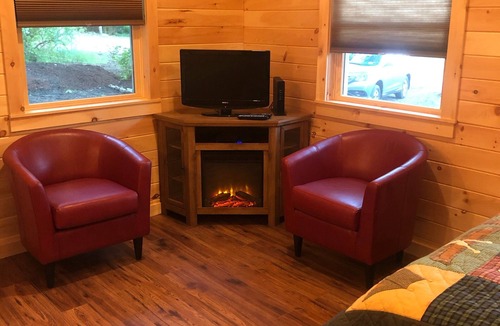 Lake George Cabin | Cabin In The Pines East side Lake George