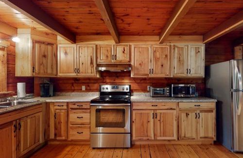 Lyman House | Cabin on the Ridge