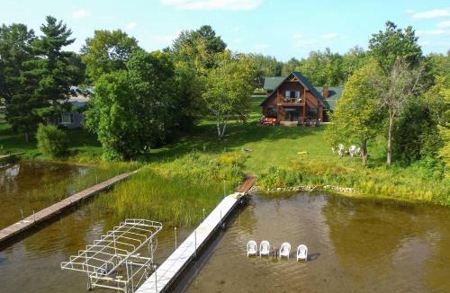 Siren House | Cabin with Gradual Slope to Sandy Bottom Swimming!