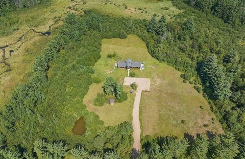 Wilmington House | Camp Beaver Creek:Cozy Adirondack camp with majestic mountain views of Whiteface