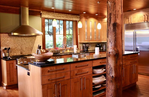 Tupper Lake House | Camp Saranac: Gorgeous & grand lake home w mountain views, water sports, hiking