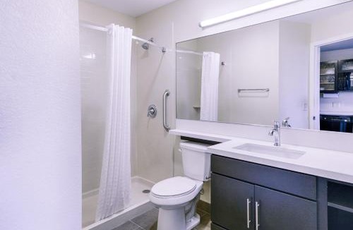 Lakeville Hotel | Candlewood Suites Lakeville I-35 by IHG