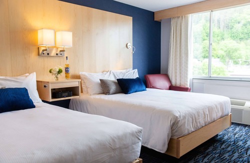 Montpelier Hotel | Capitol Plaza Hotel Montpelier Tapestry Collection by Hilton