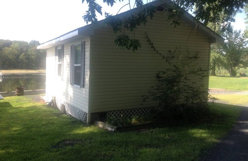 North Hero Cottage | Carry Bay Cozy Cottage-Lake Champlain Cabin 4