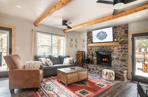 Taos Ski Valley House | Carson Cabin - King Beds, Mountain Views, Mins to Town