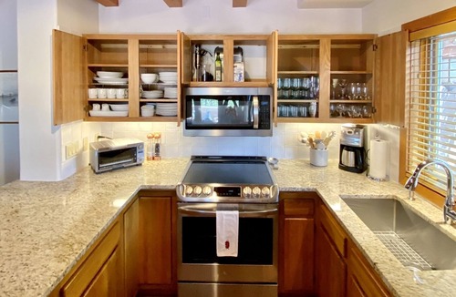 Nambe Pueblo Condo | Casa Alta Vista - private, quiet, glorious views, 7mi to town