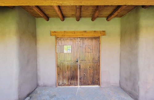 Taos House | Casa Celia - Authentic Hacienda home in Taos with modern features